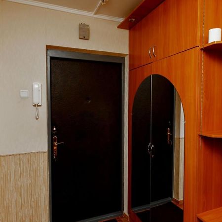 Сонячна Квартира На Княжому Затоні Κίεβο Εξωτερικό φωτογραφία